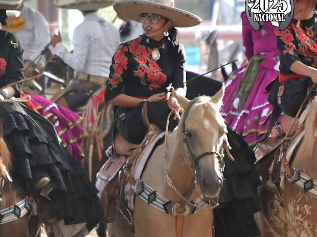 Corazon Azteca
